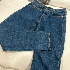 Levi‎ Blue 501 Skinny Jeans Size 25