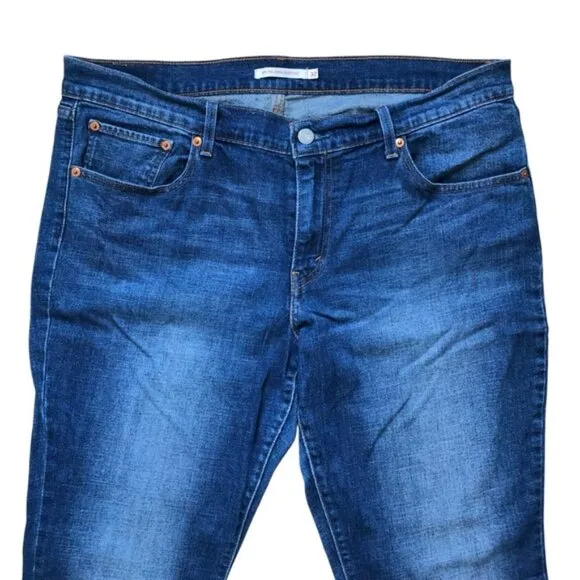 Levi’s 415 Relaxed Bootcut Size 32 Women’s Jeans