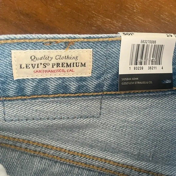 Levi’s 501 premium denim‎ distressed cotton shorts 29 NWT