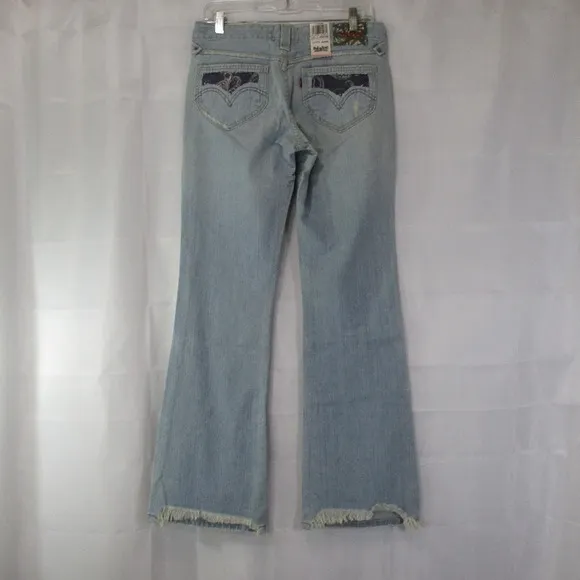 LEVI'S Superlow Bootcut Jeans NWT Size 7M      #40