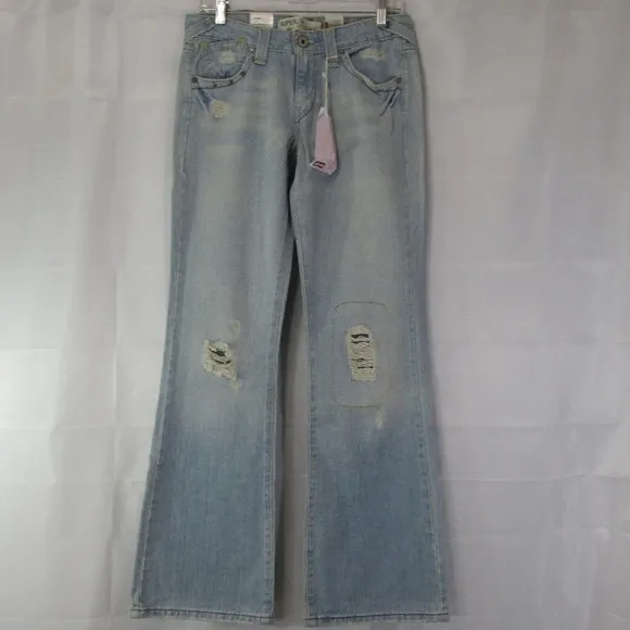 LEVI'S Superlow Bootcut Jeans NWT Size 7M      #40