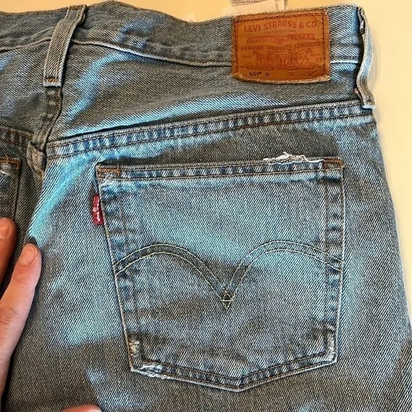 Levi’s Women’s Distressed Skinny Jeans
