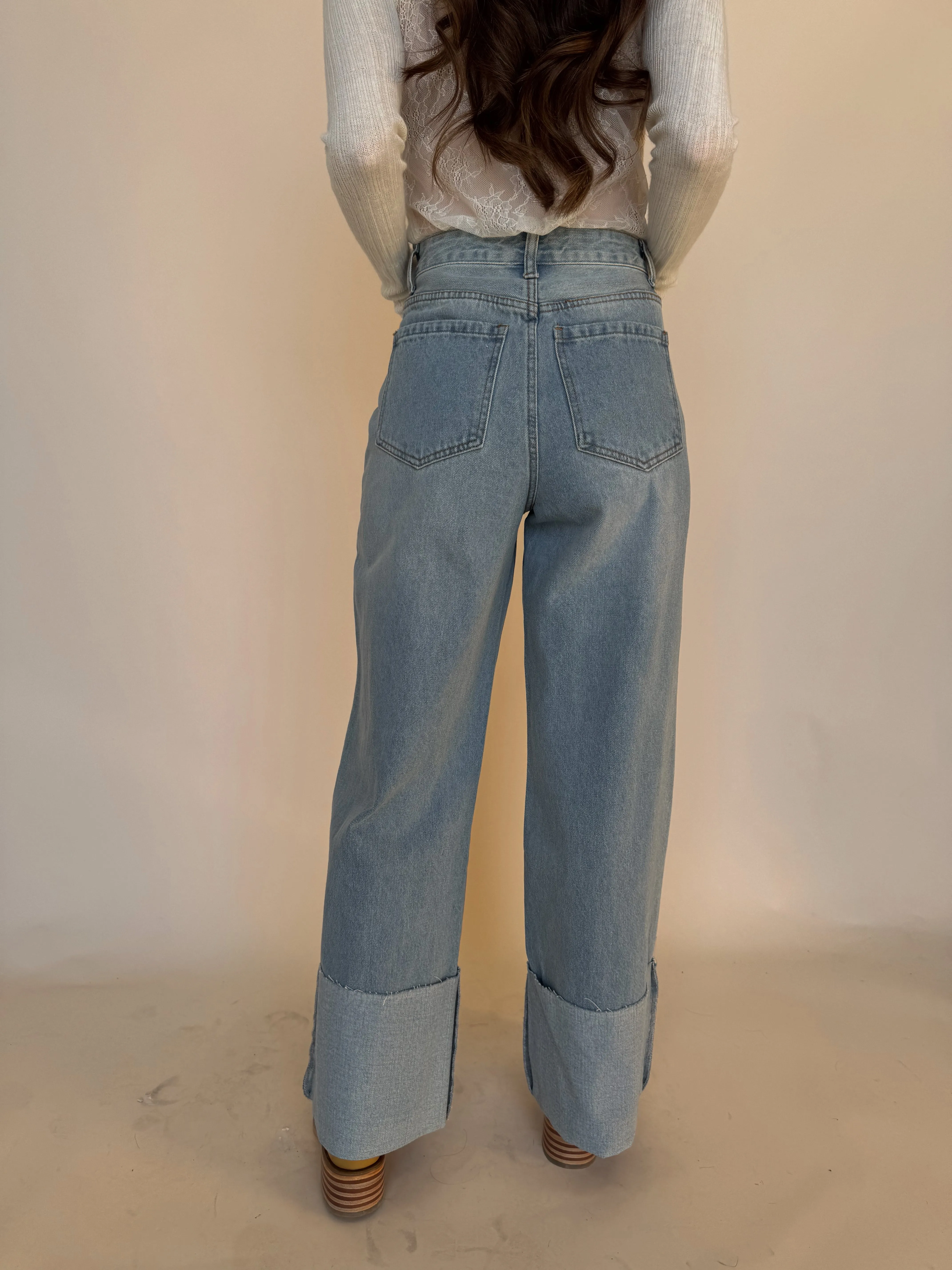 Light Cuffed Jeans
