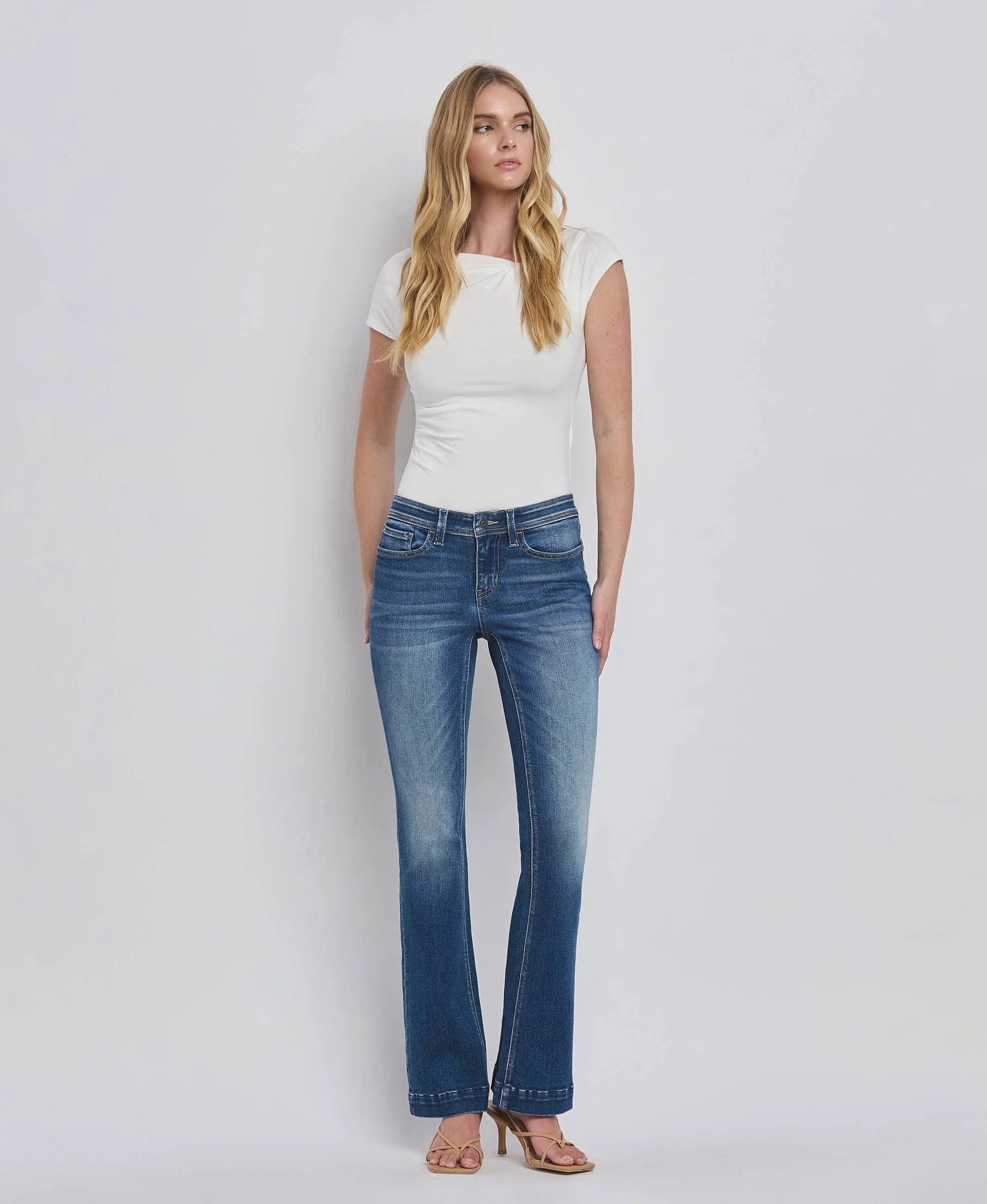 LOW RISE BACK YOKE BOOTCUT JEANS F5397