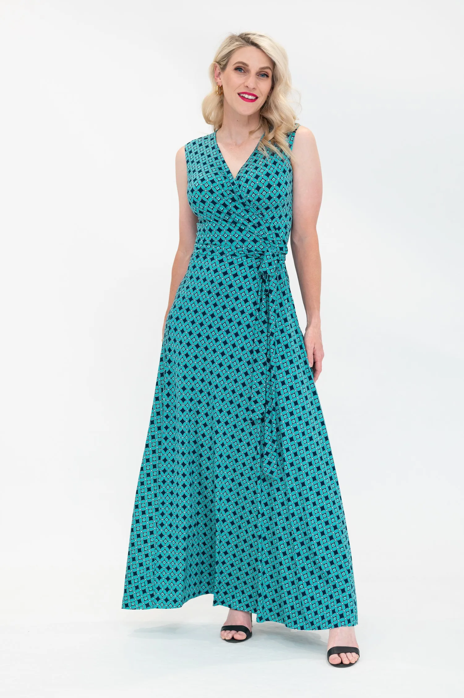 Lucky - Wrap Dress Pre-order