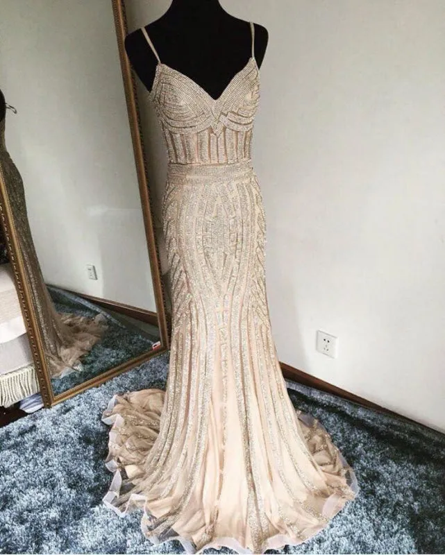 Luxurious Mermaid Spaghetti Straps V-Neck Sparkly Sweep Train Prom Party Dress