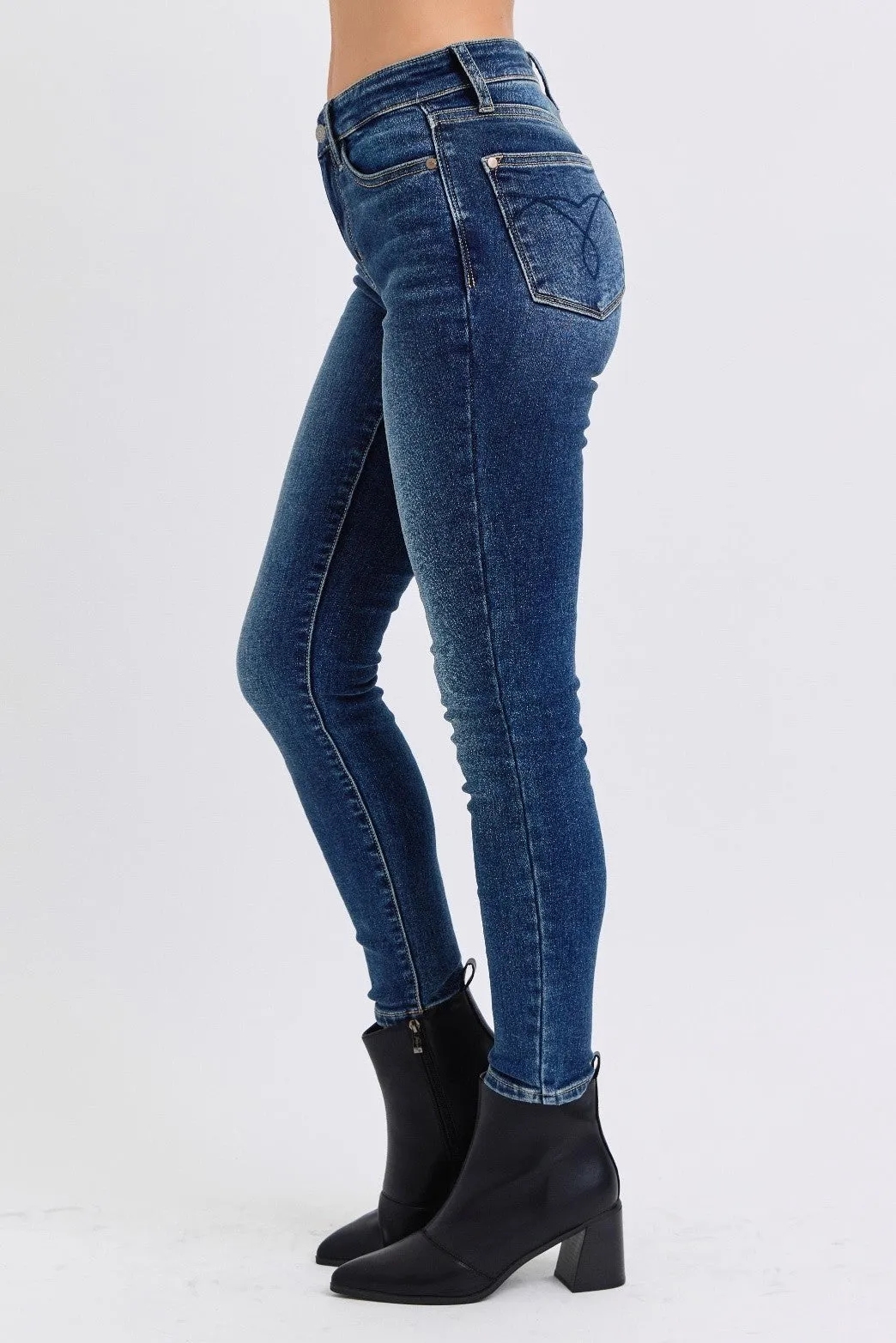 Mady Mid Rise Thermal Skinny