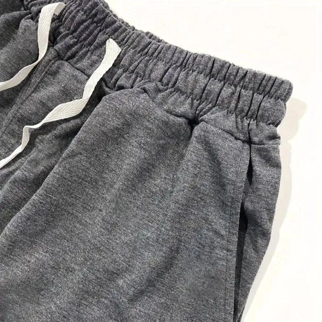 Men's Fast-Drying Sporty Lounge Shorts with Functional Pockets