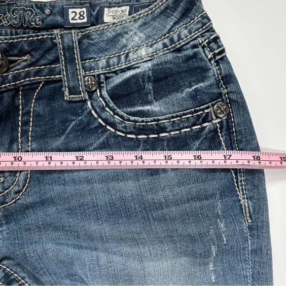 Miss Me Y2K Boot Cut Low Rise Jeans Sequin Pockets JP585382 EUC Size 28