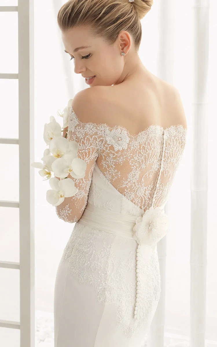 Modest Floral Off-the-Shoulder Boho Lace Wedding Dress Flowy Romantic Sweetheart Fit and Flare Reception Bridal Gown with Appliques