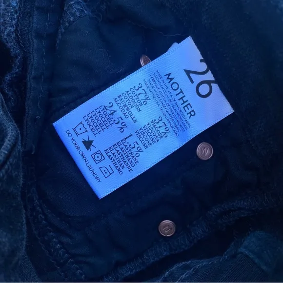 MOTHER High Waisted Looker Jeans in A Model Spy Black Size 26