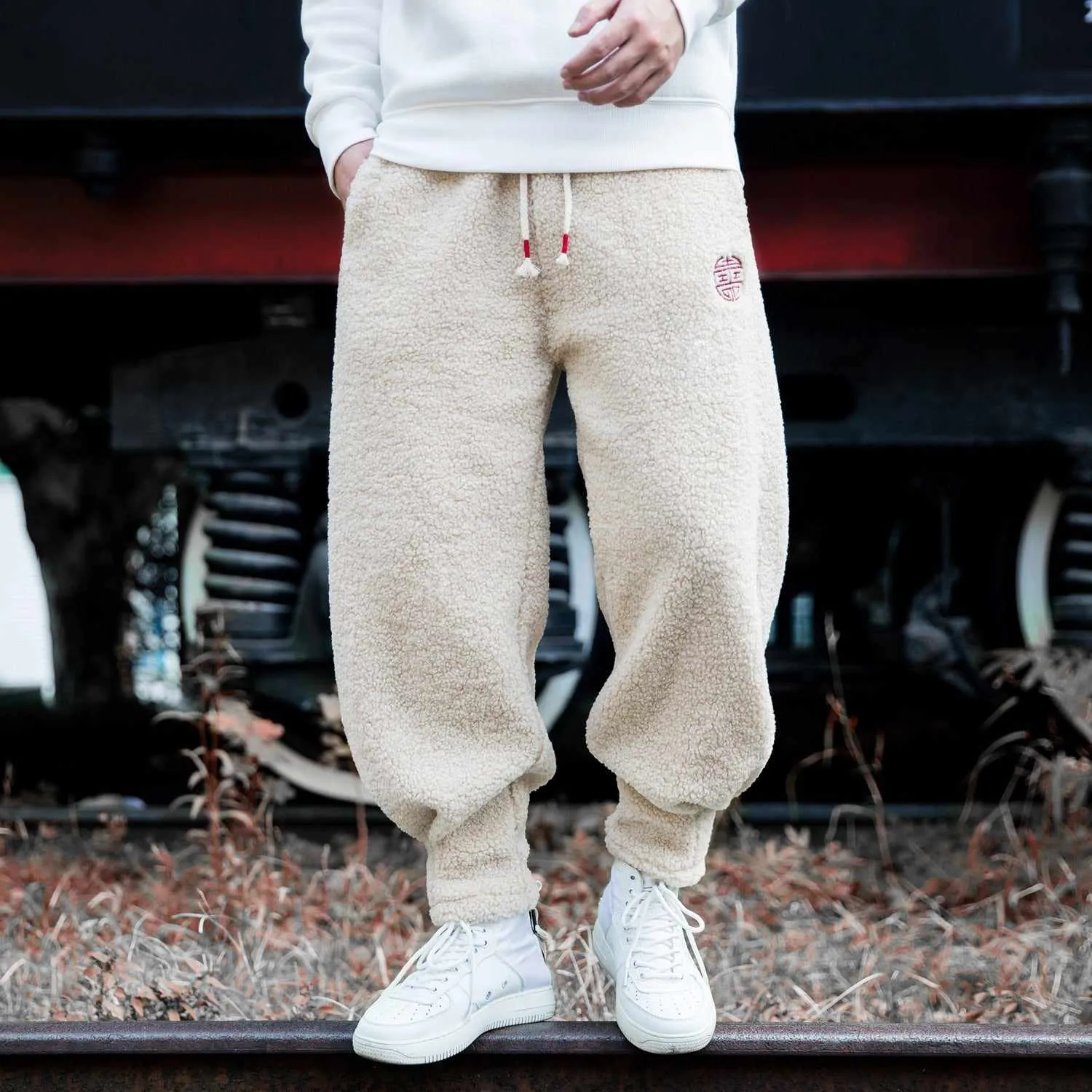 Neo Dynasty Emblem Fleece Joggers Pants