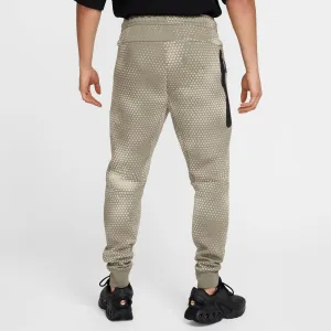 NIKE M NK TCH FLC JGGR TCHTRE LIGHT ARMY HV5897-320