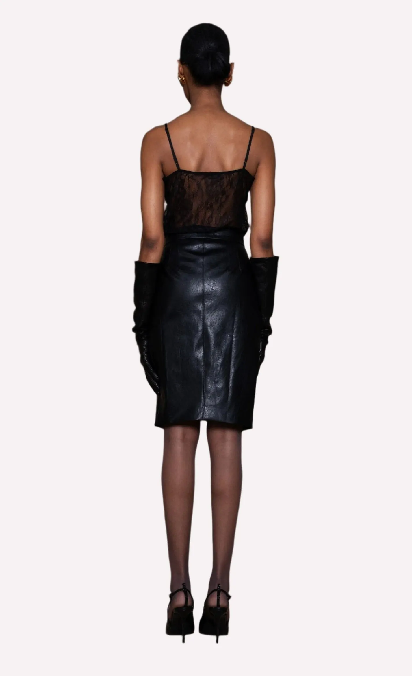 Nonchalant Leo Vegan Leather Skirt in Black