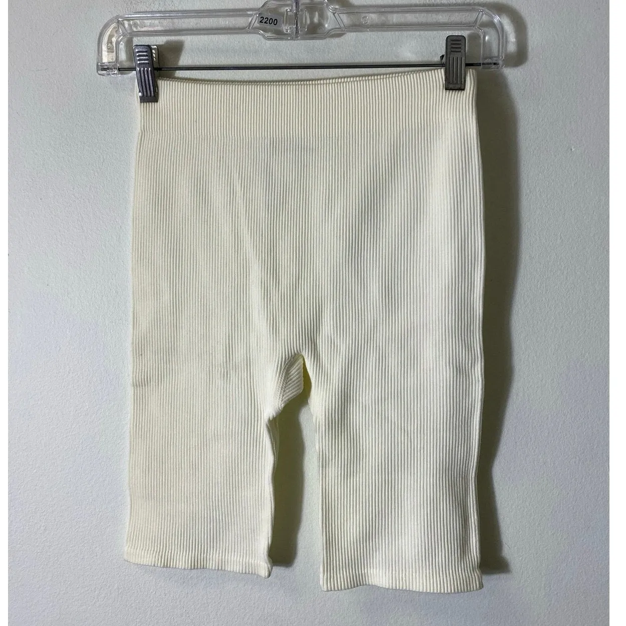 NWOT Love Tree Cream Athletic Shorts Sz M