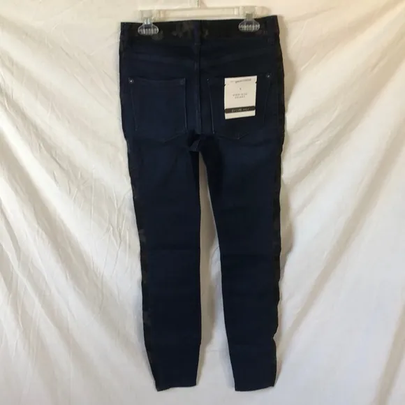 NWT Anthropologie Jeans Size 25