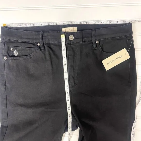 NWT-Women's Artelier Delancey Black High Rise Skinny Jeans Size 32