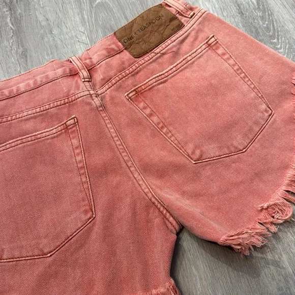 ONE TEASPOON RED BONITAS LOW WAIST DENIM SHORTS