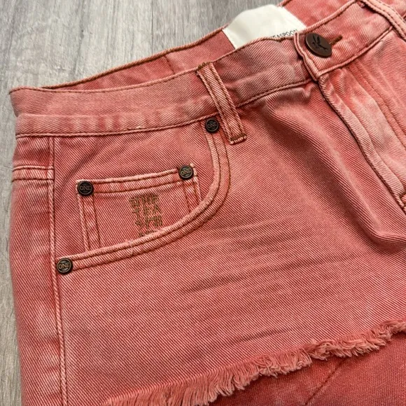 ONE TEASPOON RED BONITAS LOW WAIST DENIM SHORTS