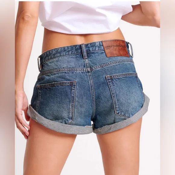 OneTeaspoon Bandit Denim Shorts size 25   A61