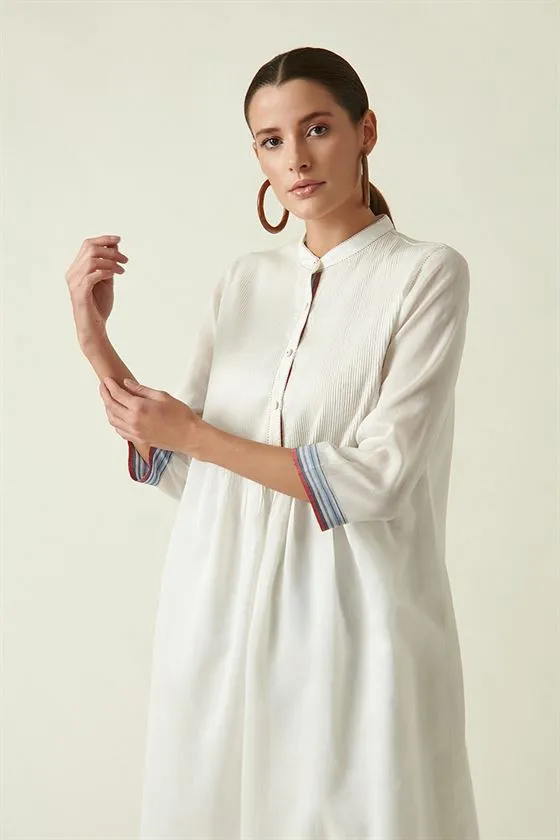 Payal Pratap   I   Lawrence Park Alex Pin Tucked Kurta Set (2Pcs) Cotton Silk Handloom Ecru Transition Edit 9SB-111B