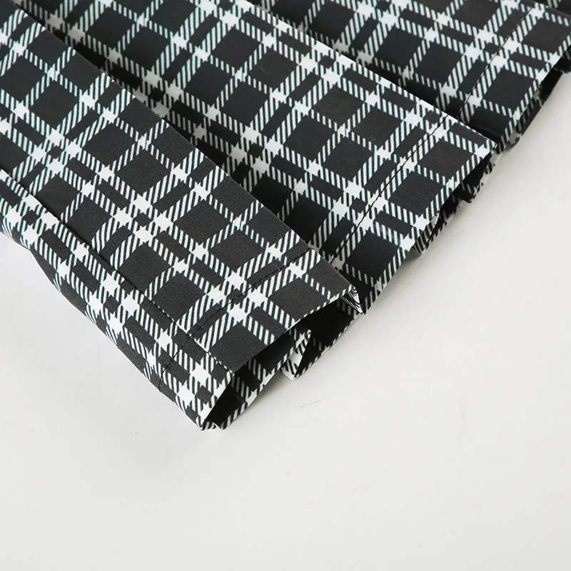 Plaid A-line pleated skirt