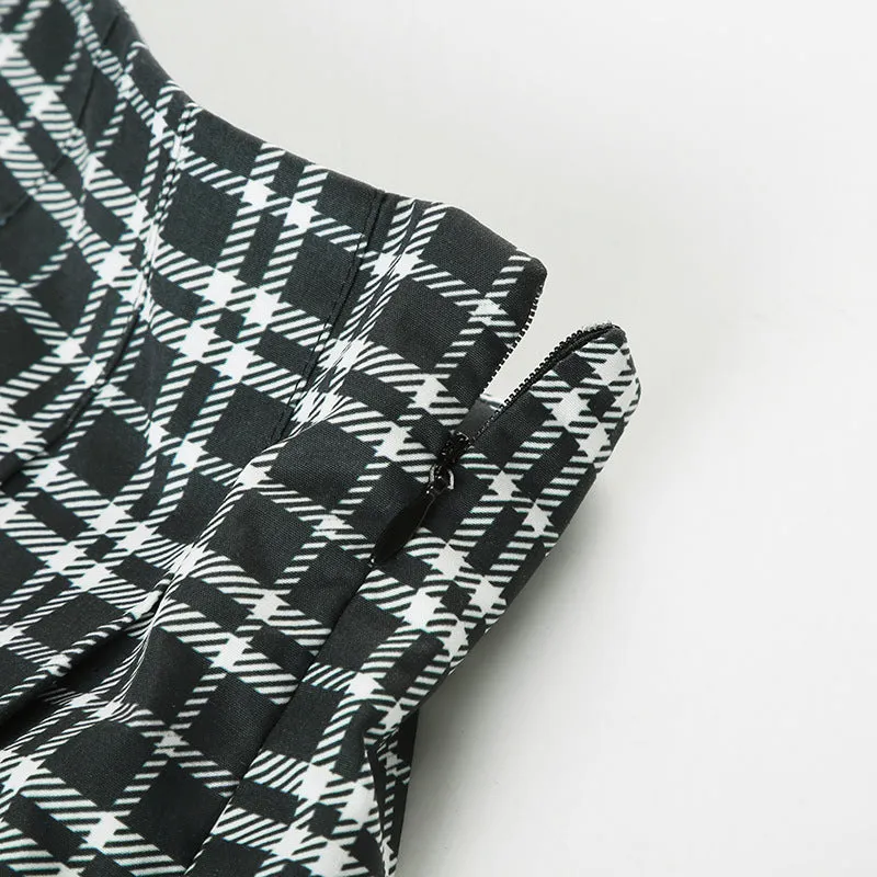 Plaid A-line pleated skirt