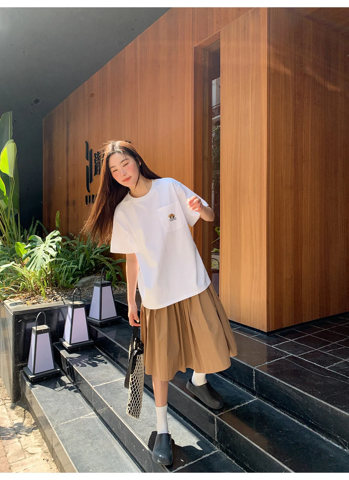 Pleated A-line skirt