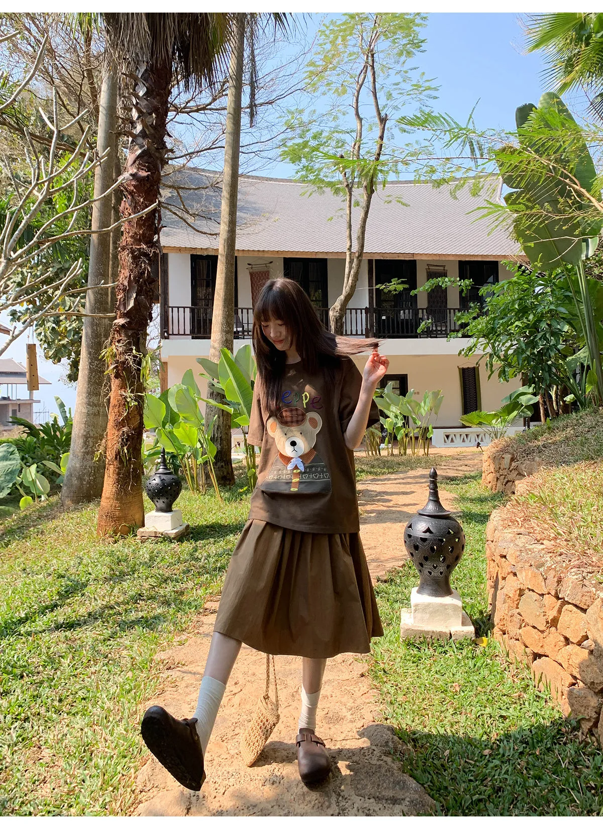 Pleated A-line skirt