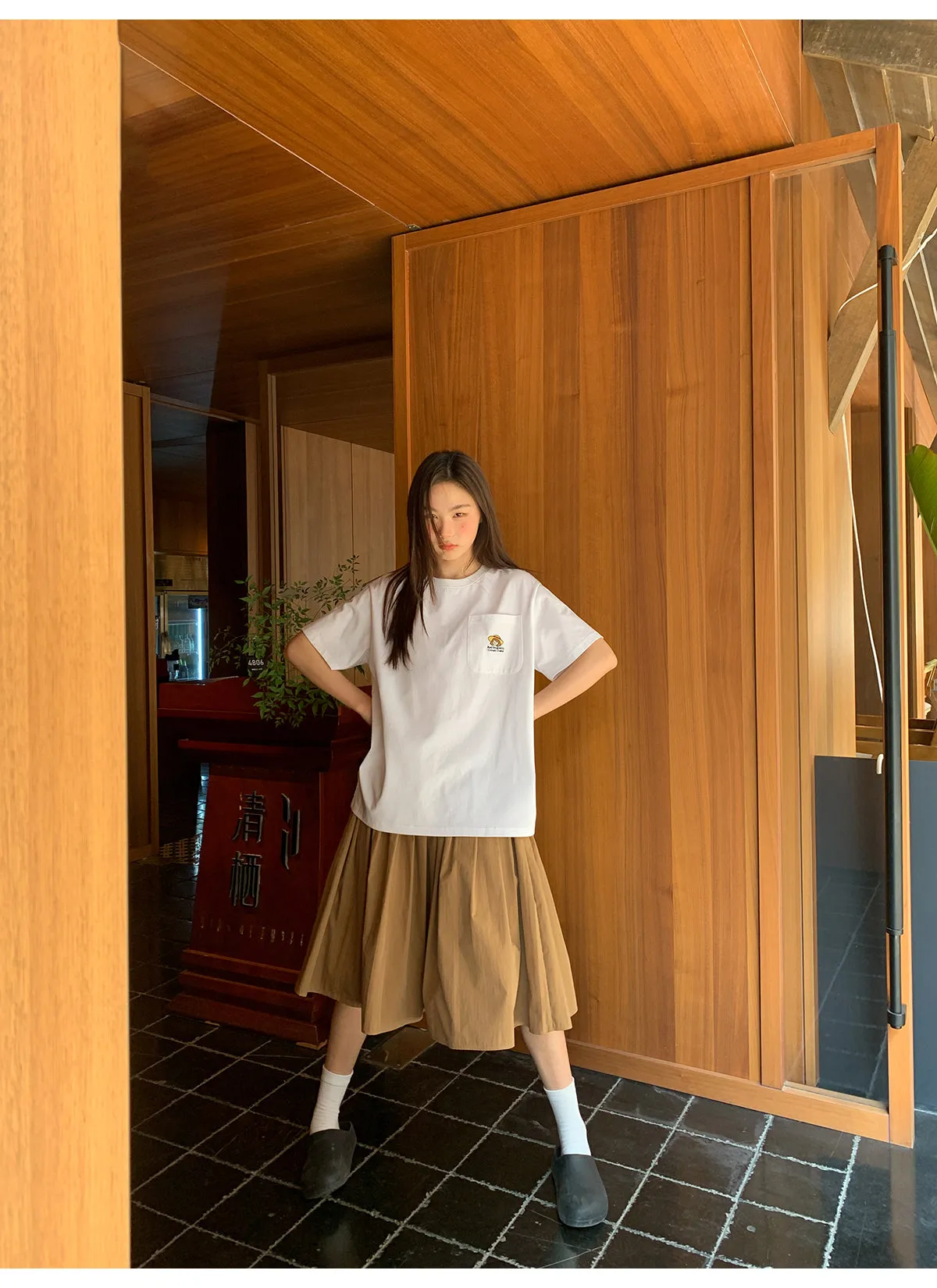 Pleated A-line skirt