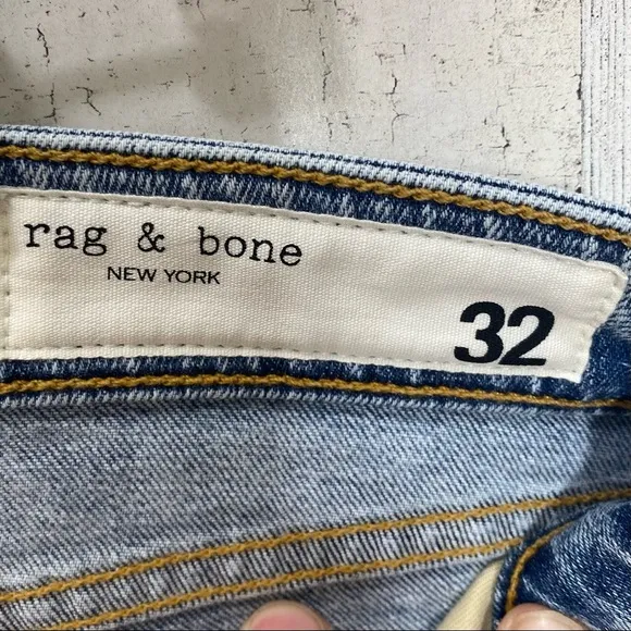 Rag &amp; Bone Stella Dre High Waisted Light Wash Cut Off Denim Jean Shorts Size 32
