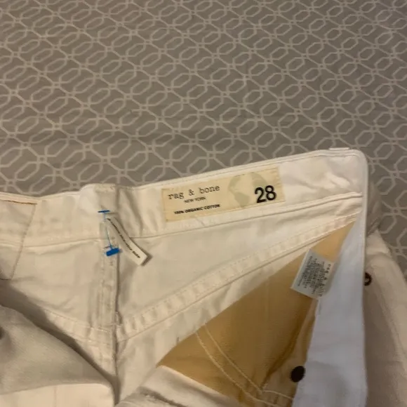 Rag and bone 100%organic cotton size 28