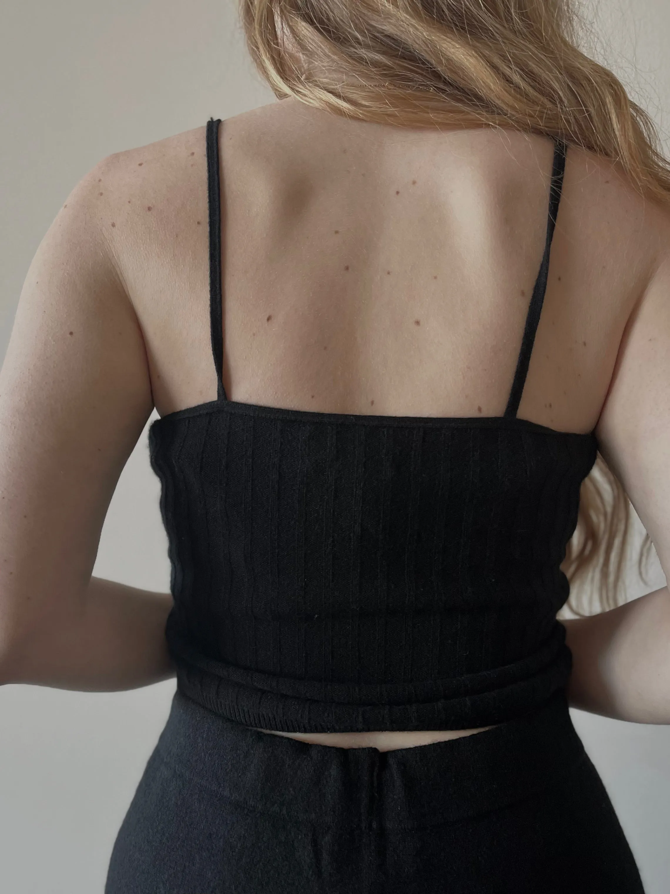 Remi Cami - Black