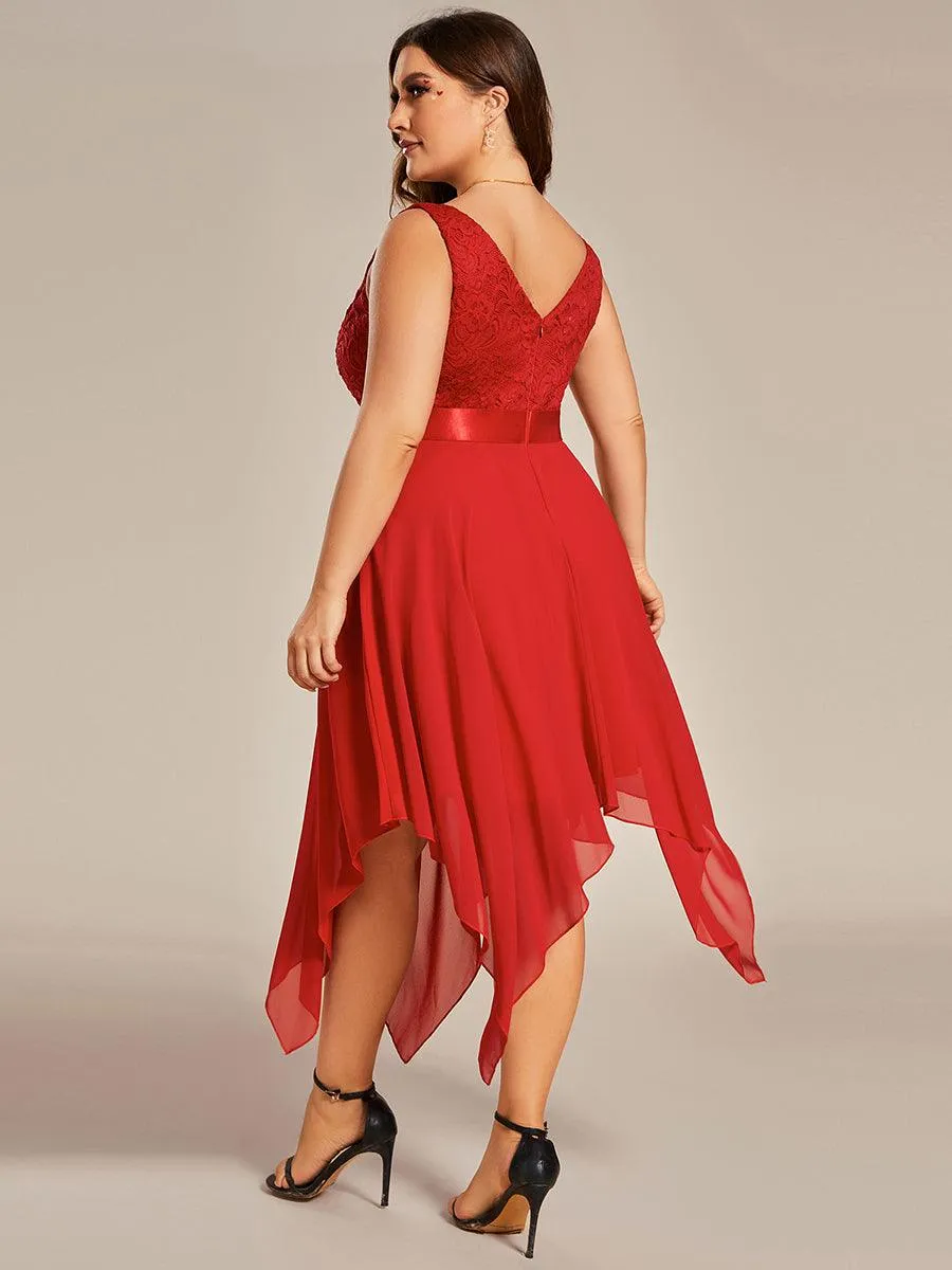 Robe mariage invitée en dentelle à col en V mi-longue fluide