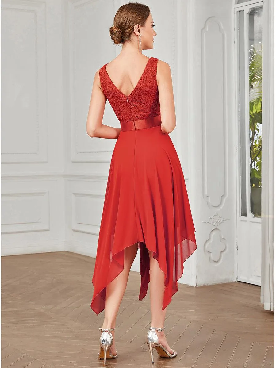 Robe mariage invitée en dentelle à col en V mi-longue fluide