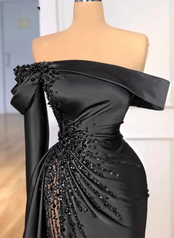 Sheath Off-The-Shoulder Long Sleeves Satin/Sequined Wedding Dresses