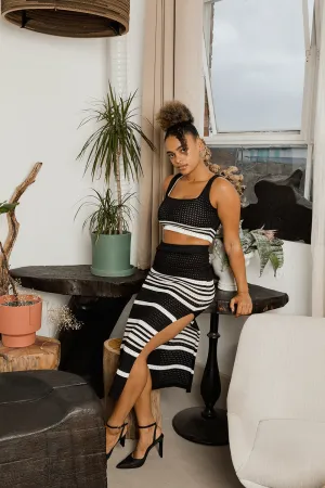 Sports Style Pencil Slit Skirt