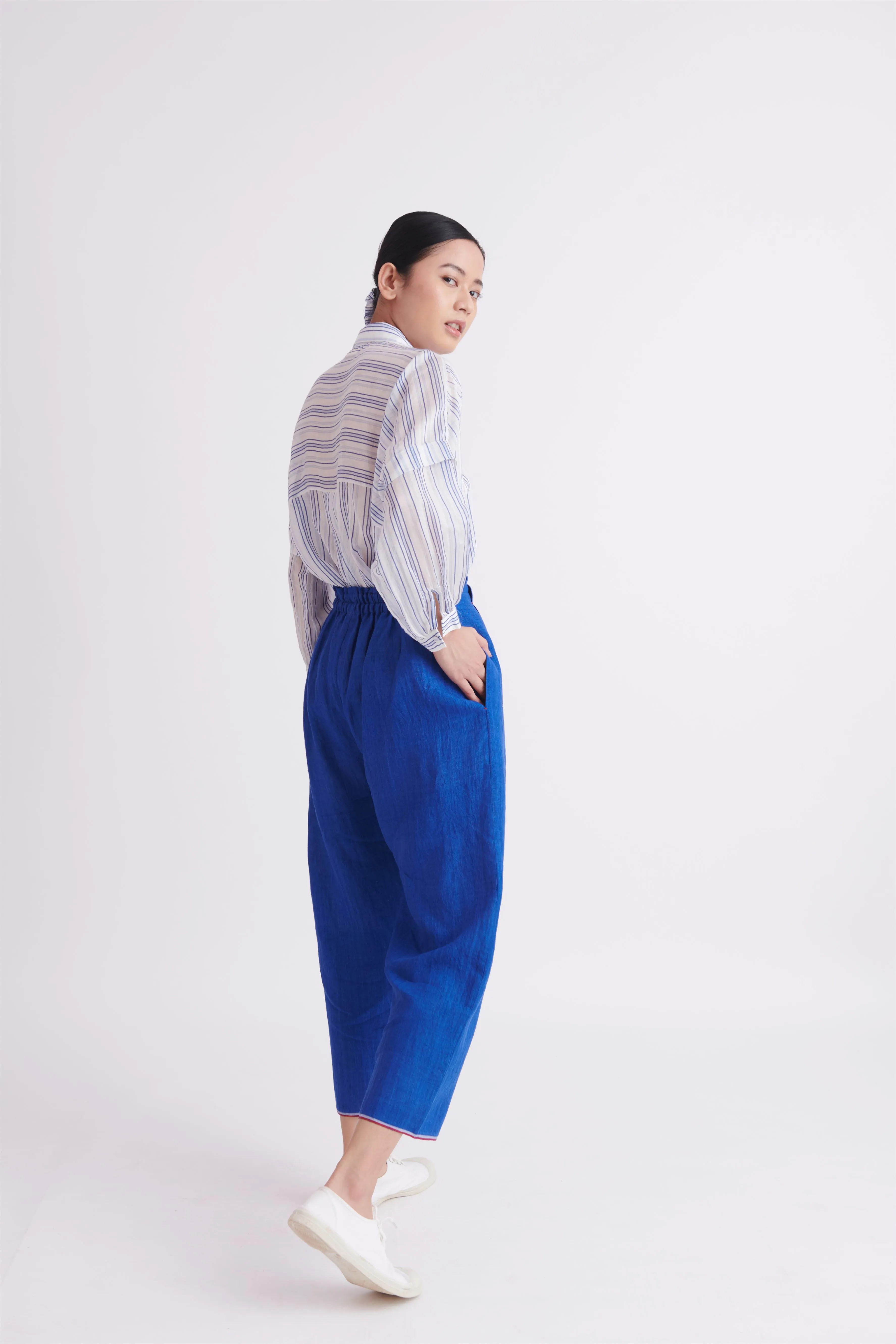 summer pant linen blue-SS2025-13-fashion edit-the plavate