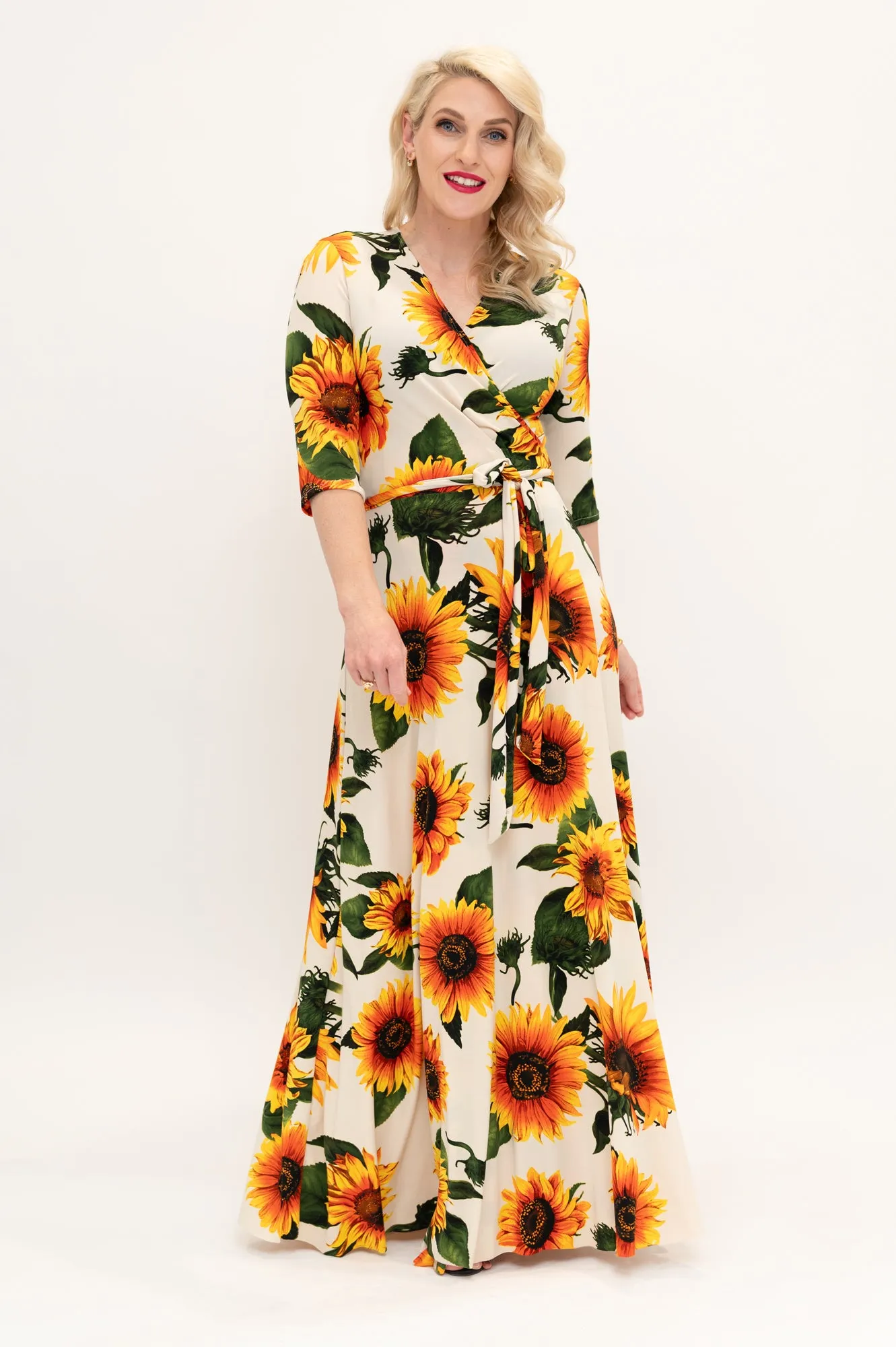 Sunny - Wrap Dress pre-order