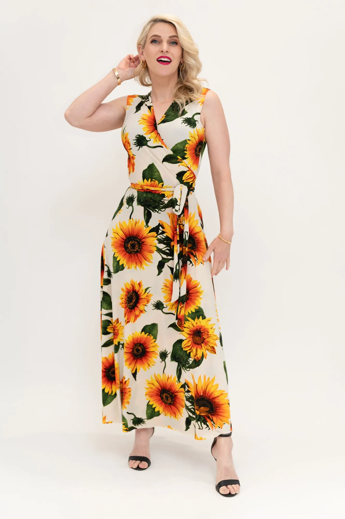 Sunny - Wrap Dress pre-order
