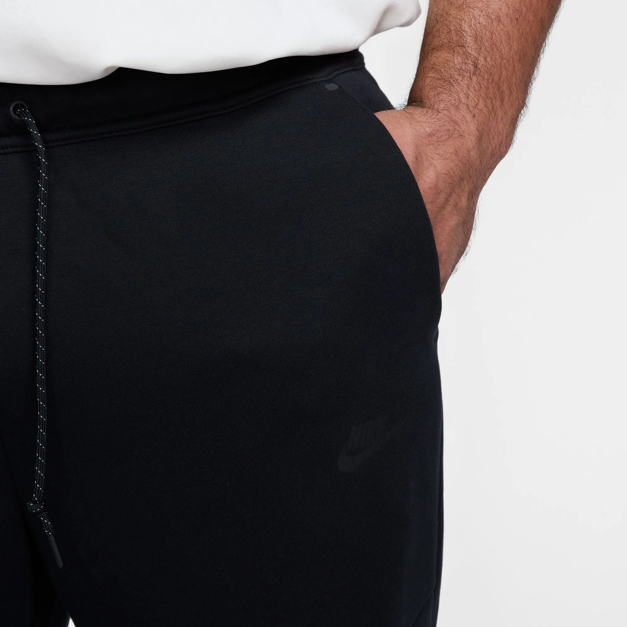 TECH FLEECE JOGGER "BLACK"