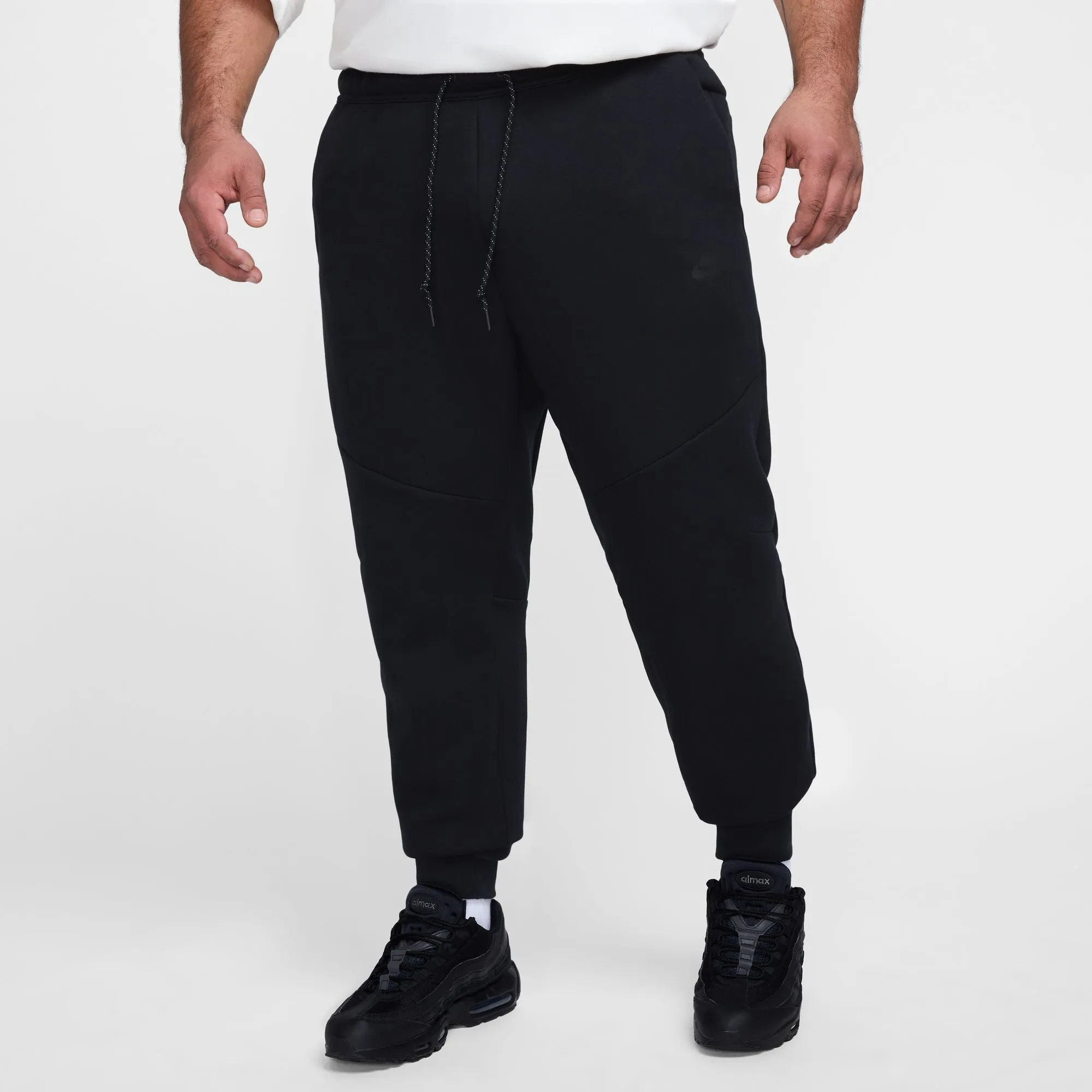 TECH FLEECE JOGGER "BLACK"