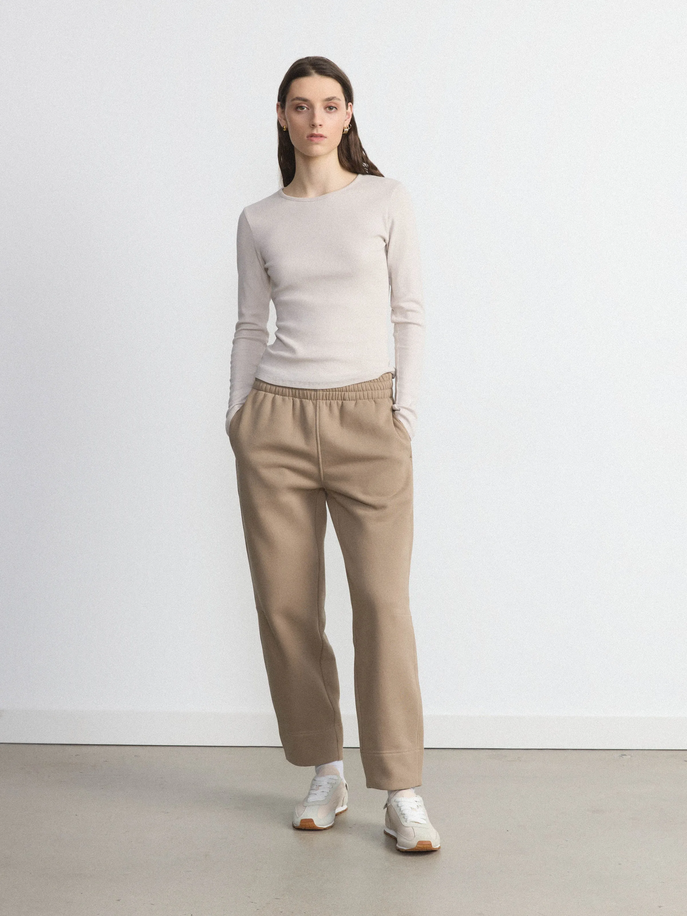 The Soft Sweatpant in Greige