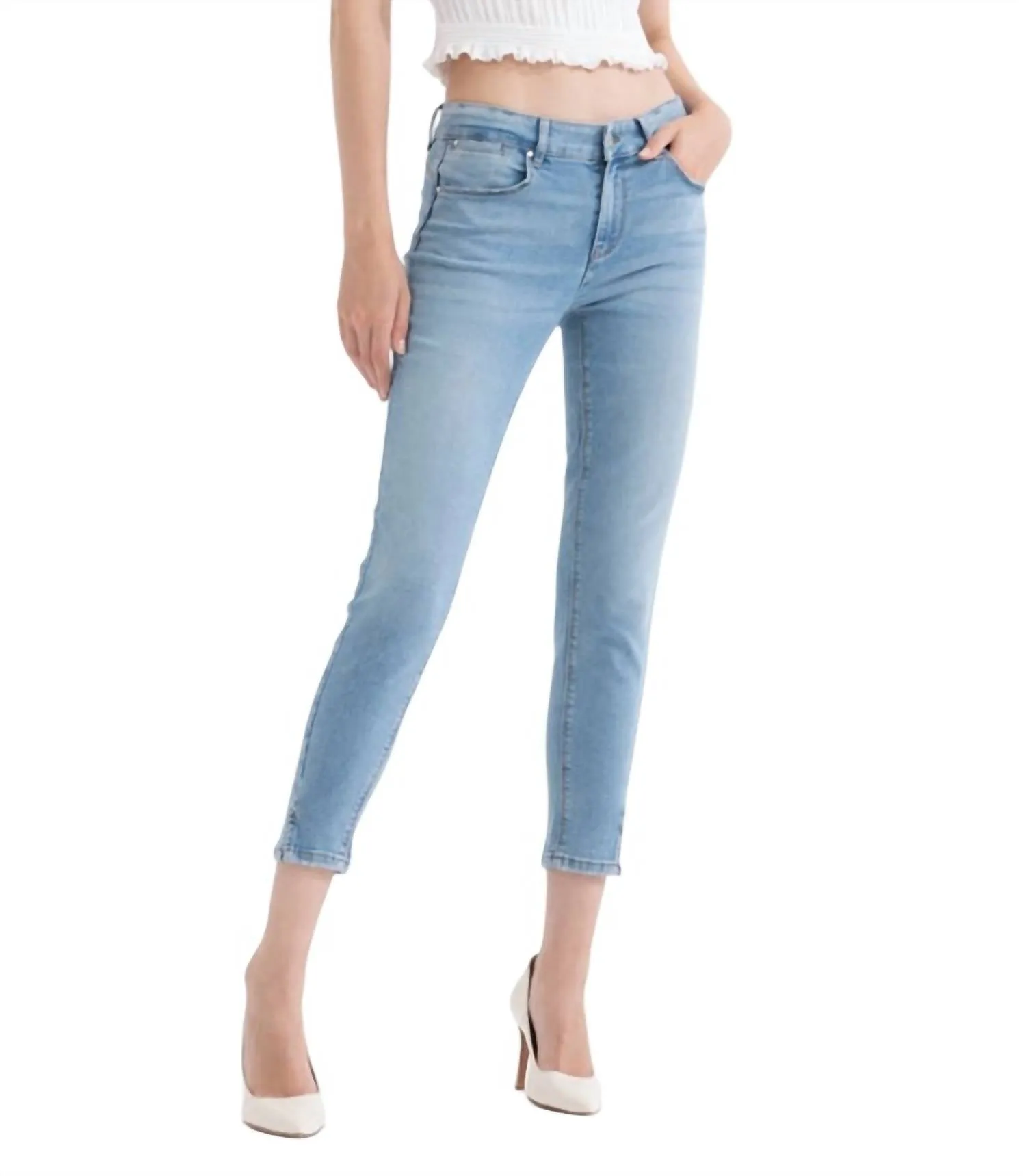 Tina 3-Shape Up Skinny Jean In Bleached