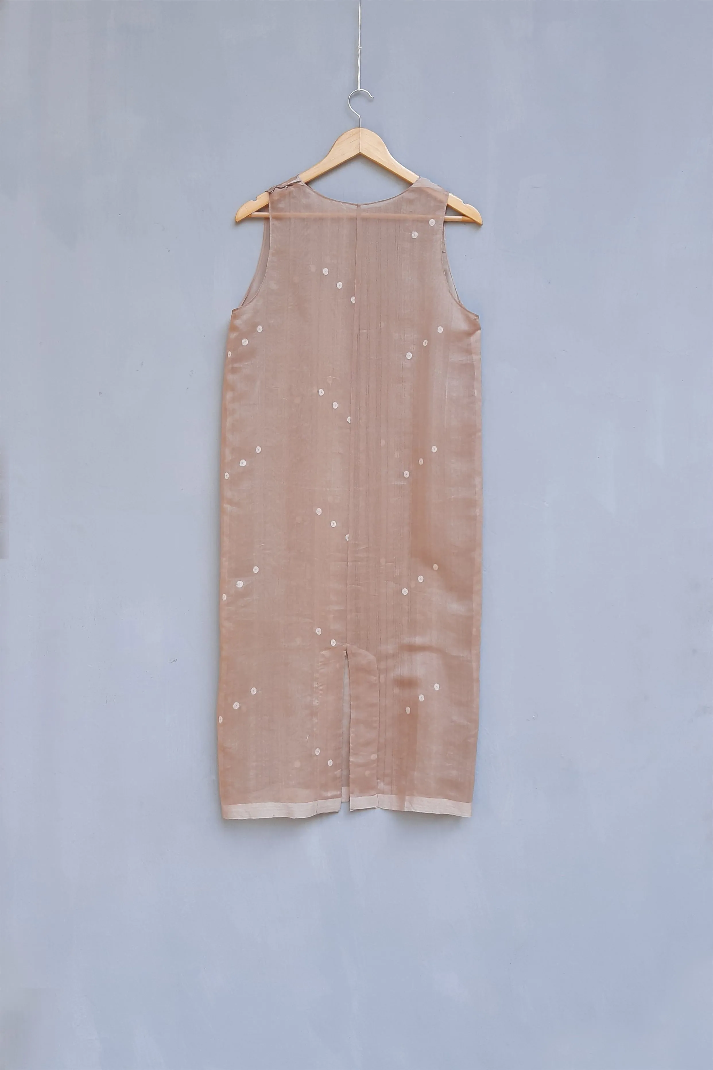 Urvashi Kaur   I   Ris SLEEVELESS DRESS WABI chanderi cotton silk nude TESSELLATE- 94