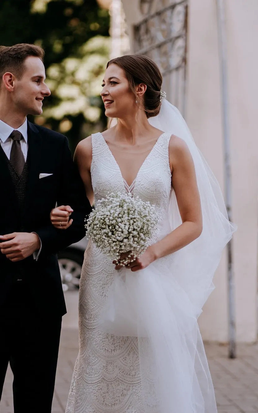 V-neck Sheath Lace Vintage Wedding Dress Floor-length Sleeveless-716594