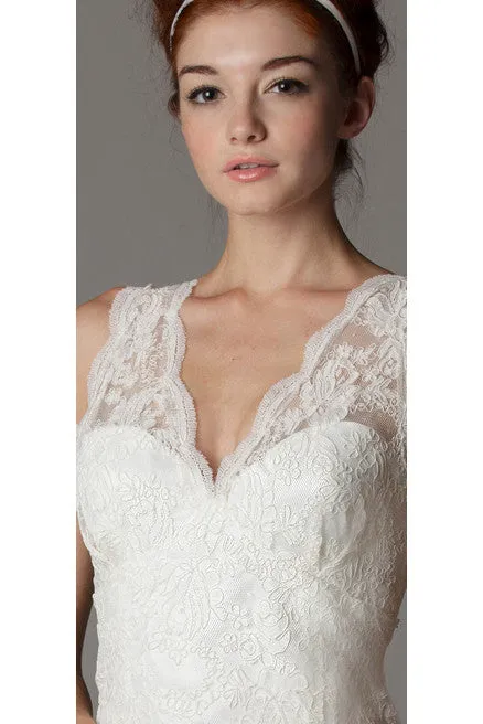 V-Neck Sleeveless Short Lace Wedding Dress-MK_701291