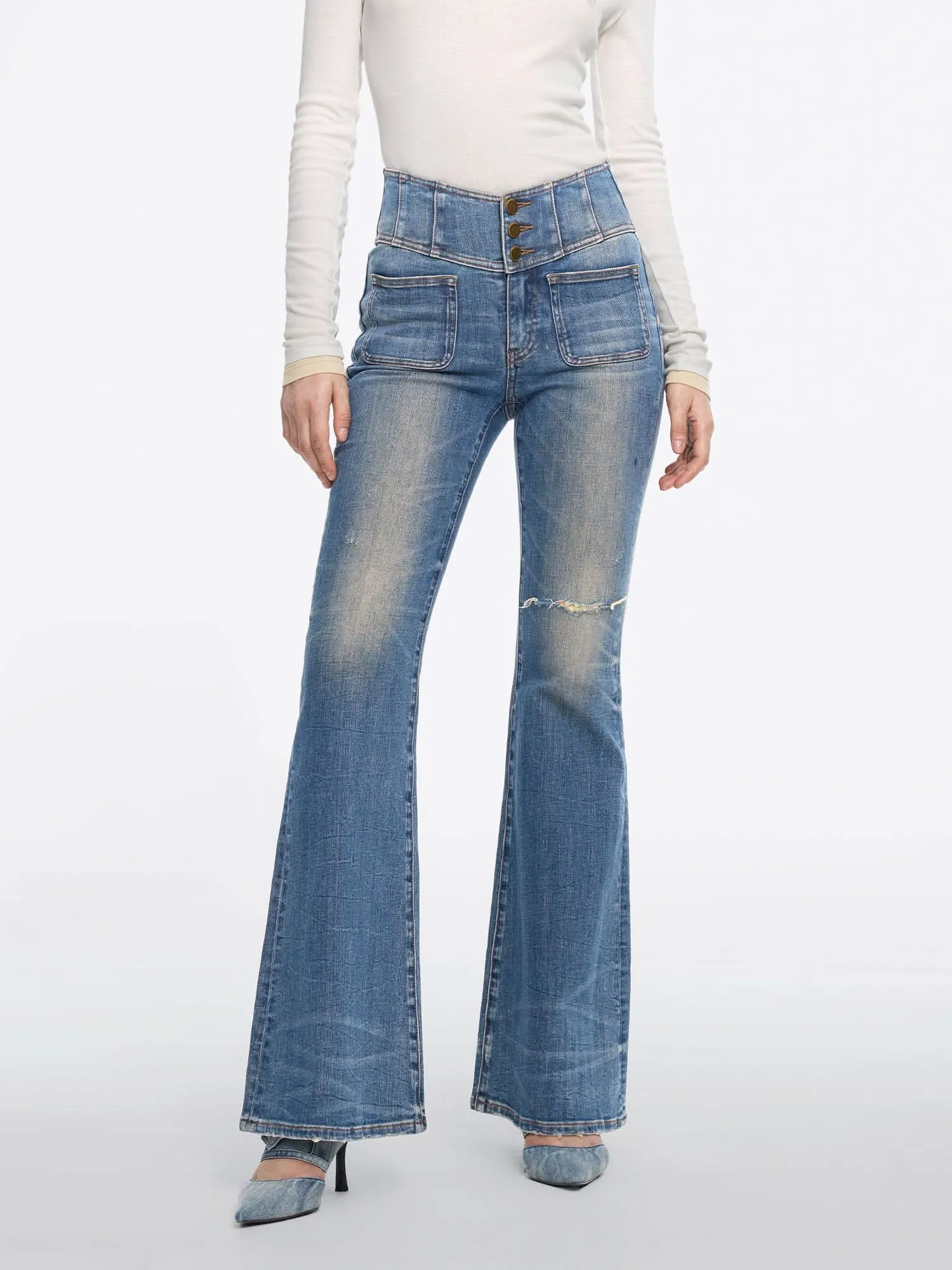 V-Shape Super High Waisted Flared Jeans