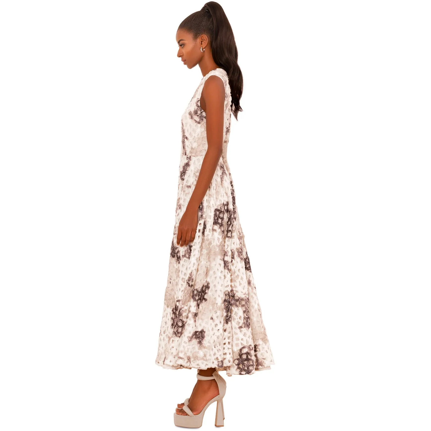 Victoria sleeveless midi Dress
