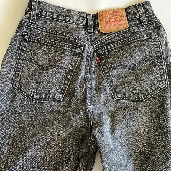 Vintage  Levi’s 501 black acid wash Y2K button fly high waisted jeans size 13 J